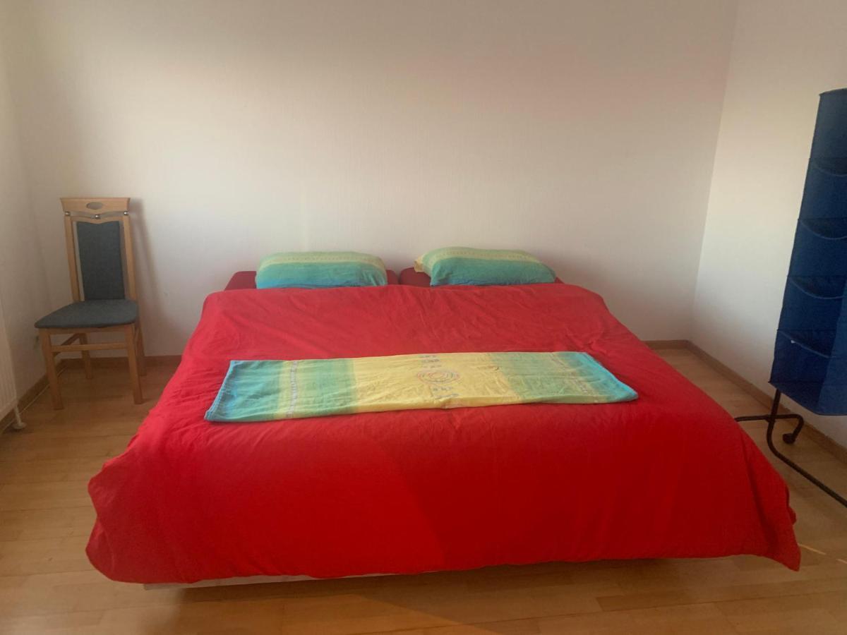 Sehr Schone Zimmer 1 In Wien Favoriten Buitenkant foto
